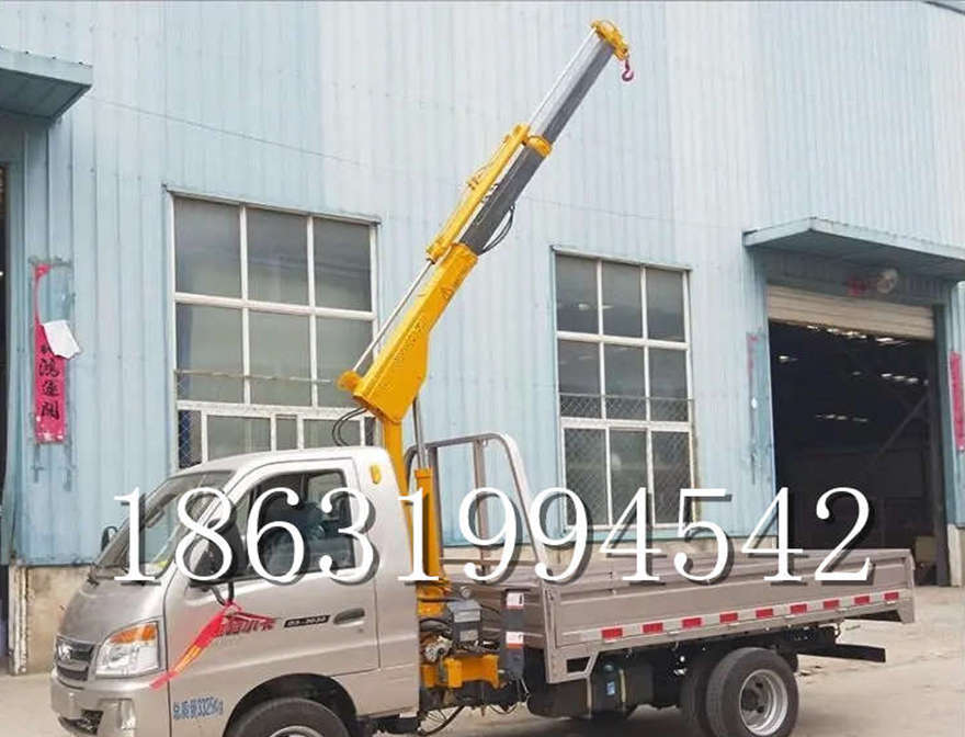 绵竹市随车吊机搬运绵竹市附近改装12V液压车载吊绵竹市液压小吊机随车吊机全电动车载吊机